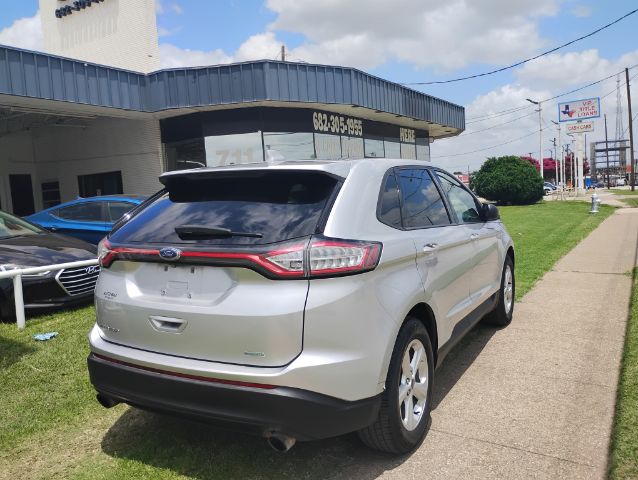 2018 Ford Edge SE