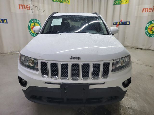 2017 Jeep Compass Latitude FWD