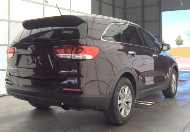 2017 Kia Sorento 2.4L LX
