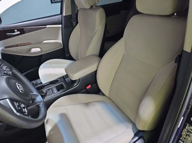 2016 Kia Sorento 3.3L LX
