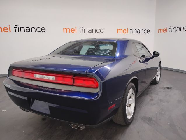 2013 Dodge Challenger SXT