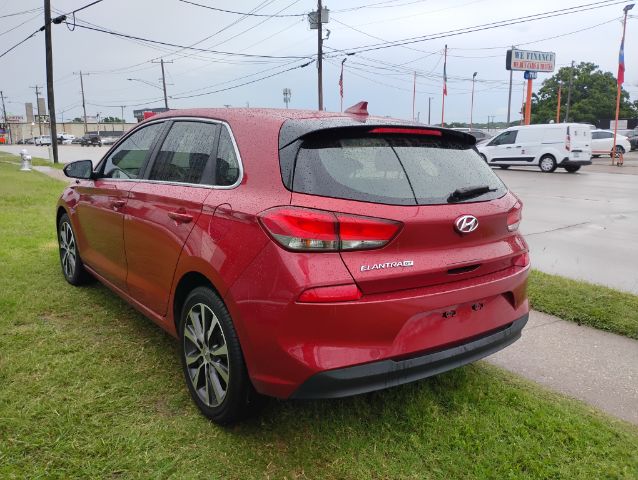 2018 Hyundai Elantra GT 4D HATCHBACK 2.0L