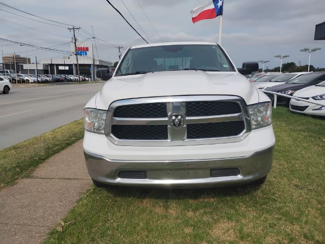 2018 RAM 1500 SLT Crew Cab 4WD