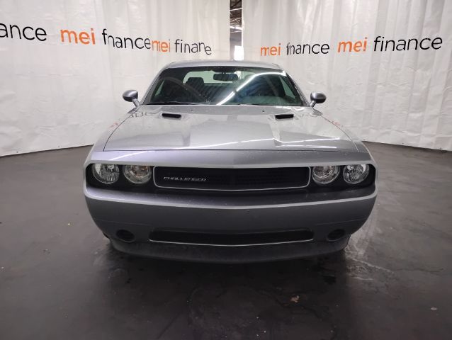 2013 Dodge Challenger SXT