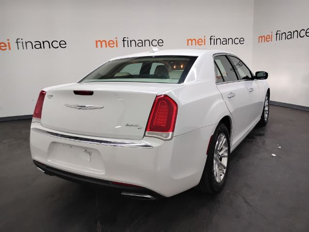 2015 Chrysler 300C 2WD V6 4D SEDAN C