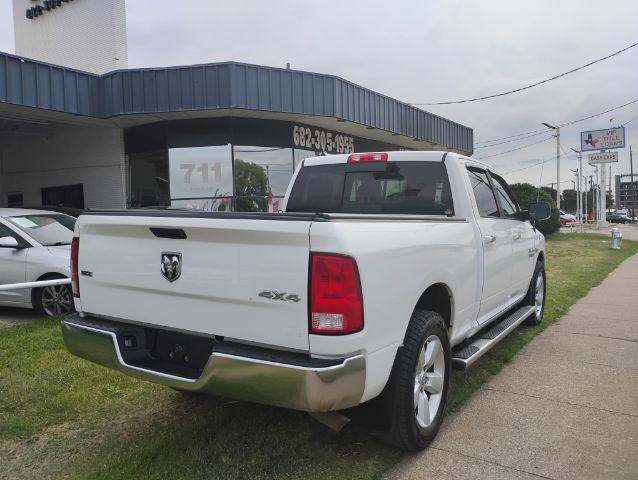2018 RAM 1500 SLT Crew Cab 4WD