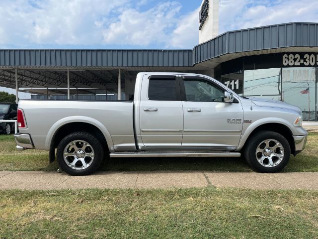 2014 RAM 1500 Laramie Quad Cab 4WD