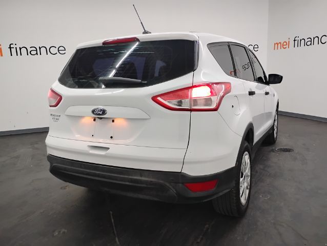 2016 Ford Escape S