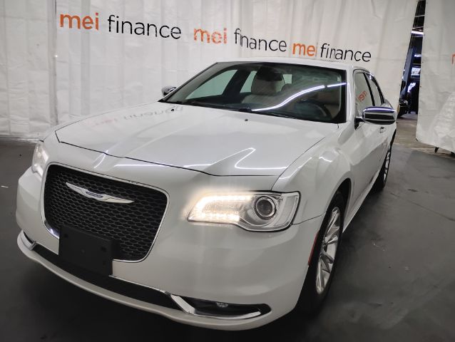 2015 Chrysler 300C 2WD V6 4D SEDAN C