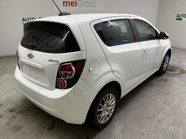 2016 Chevrolet Sonic LS Auto 5-Door