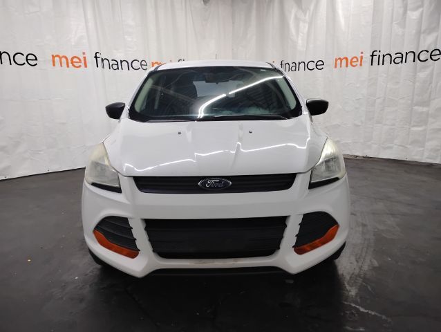 2016 Ford Escape S