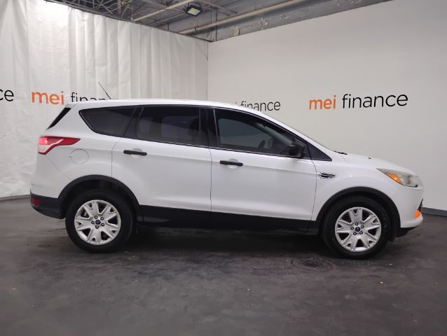2016 Ford Escape S