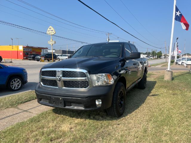 2019 RAM 1500 CLASSIC ST Crew Cab 4WD