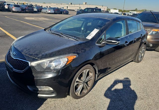 2016 Kia Forte 5-Door EX