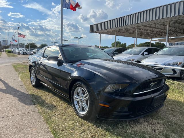 2014 Ford Mustang V6