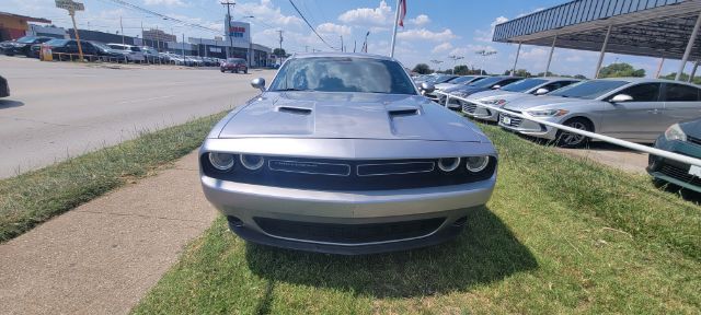 2015 Dodge Challenger SXT