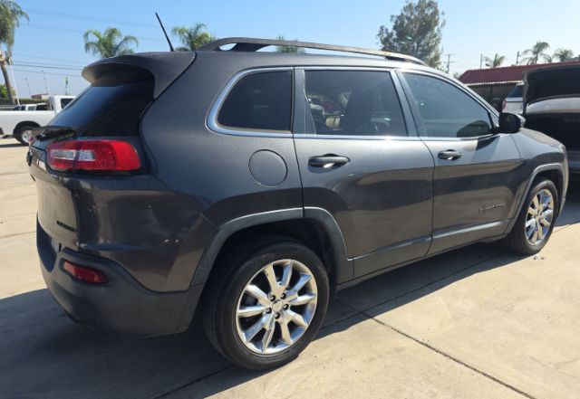 2017 Jeep Cherokee Limited FWD