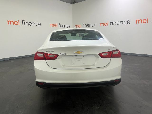 2017 Chevrolet Malibu 1LT