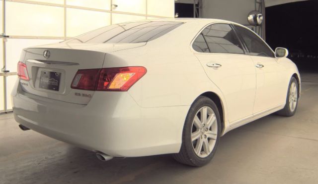 2009 Lexus ES 350 4D SEDAN