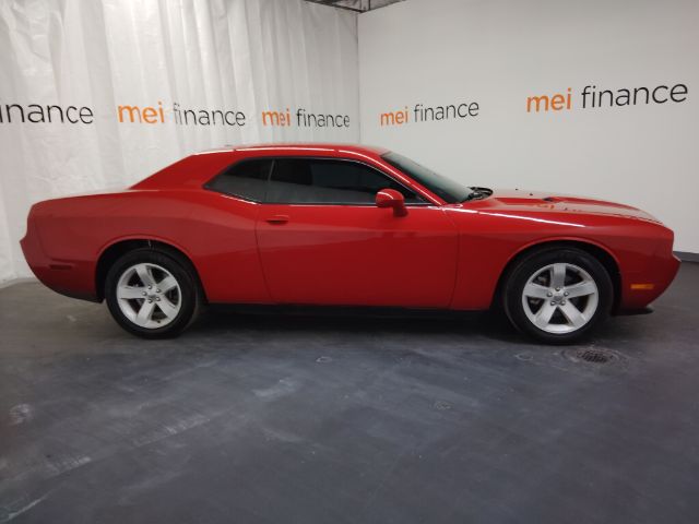 2013 Dodge Challenger SXT