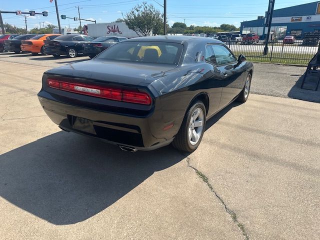 2014 Dodge Challenger SXT