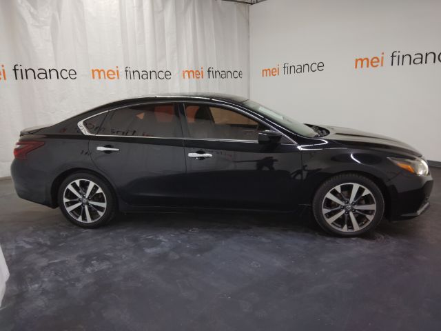 2017 Nissan Altima 3.5 SR