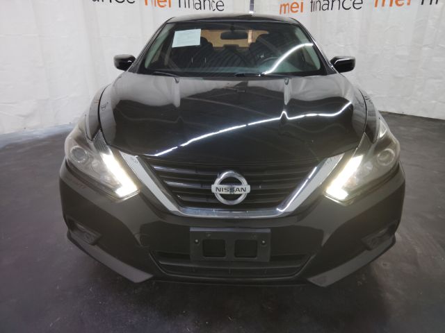 2017 Nissan Altima 3.5 SR