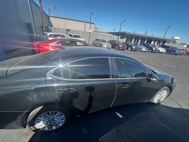 2013 Lexus ES 350 4D SEDAN