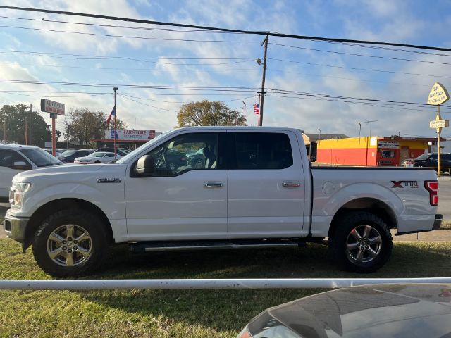 2019 Ford F-150 XLT's photo