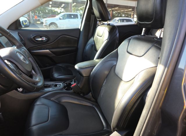 2019 Jeep Cherokee Latitude Plus FWD