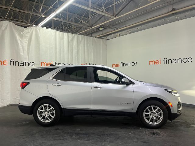 2022 Chevrolet Equinox FWD LT