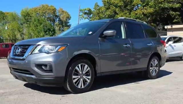 2019 Nissan Pathfinder SV