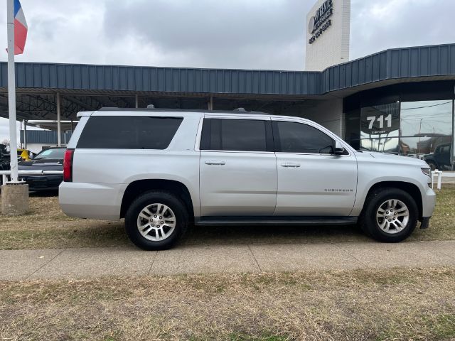 2016 Chevrolet Suburban LT
