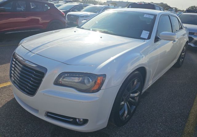 2014 Chrysler 300 S's photo