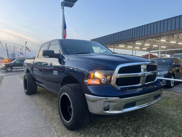 2019 RAM 1500 Classic Tradesman Crew Cab SWB 4WD