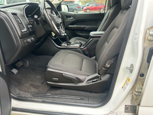 2020 GMC Canyon 4WD Crew Cab Short Box SLE | 4WD Crew Cab SLE