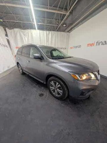 2019 Nissan Pathfinder SV