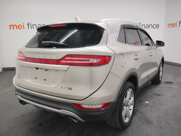 2015 Lincoln MKC BASE