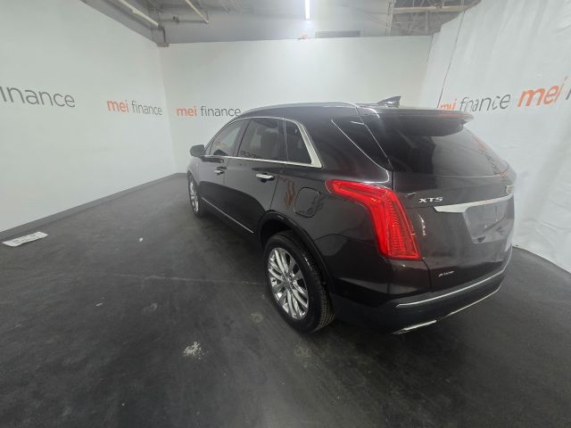 2017 Cadillac XT5 Platinum