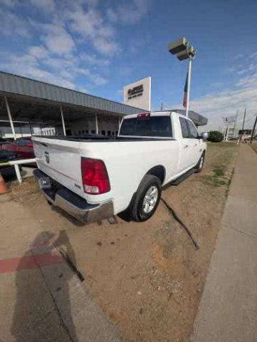2016 RAM 1500 SLT Quad Cab 4WD