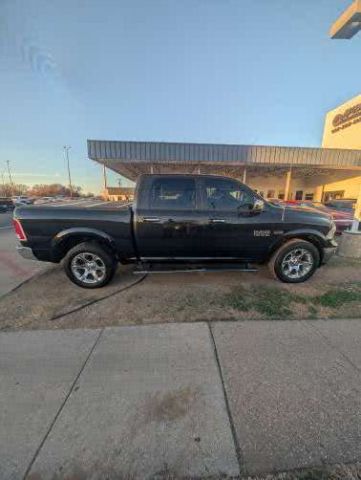 2016 RAM 1500 LARAMIE CREW CAB
