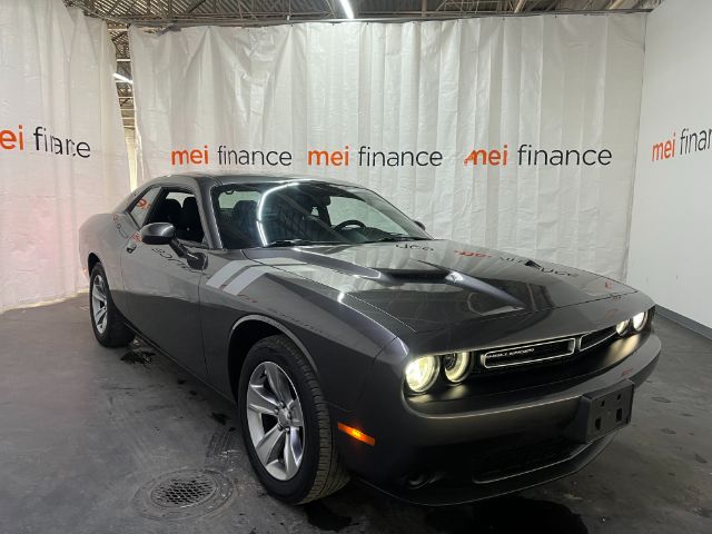 2015 Dodge Challenger SXT