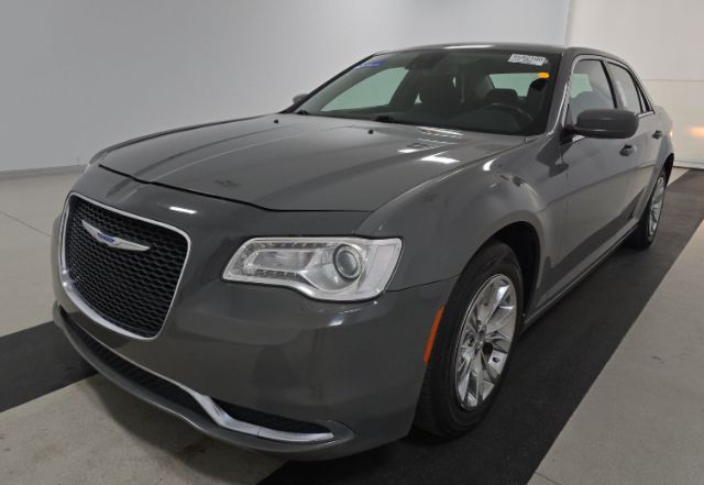 2018 Chrysler 300 Touring