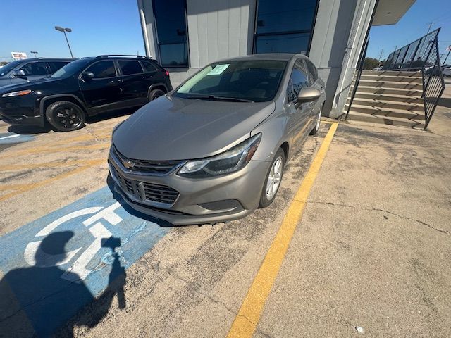 2018 Chevrolet Cruze LT Auto