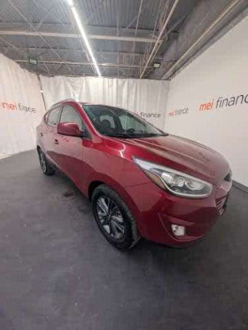 2015 HYUNDAI TUCSON SE