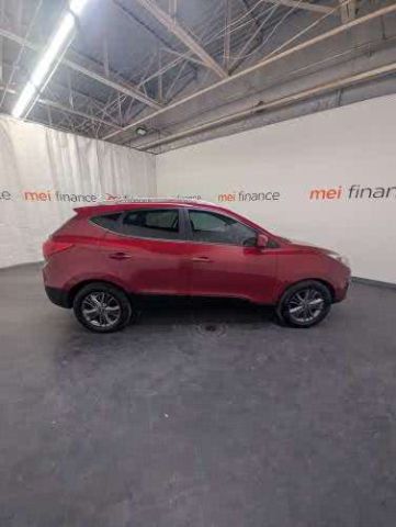 2015 HYUNDAI TUCSON SE