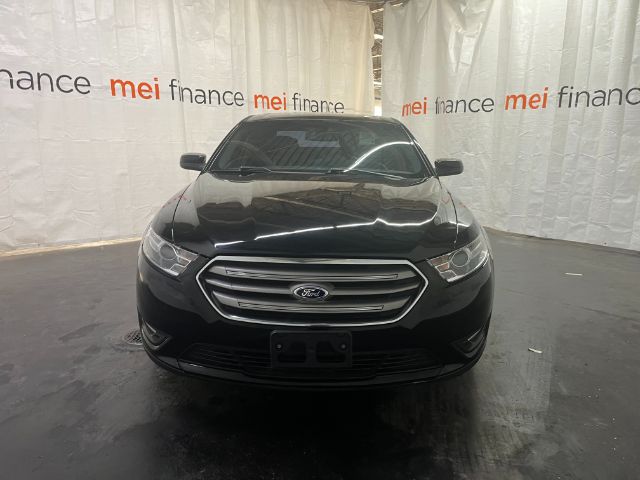 2016 Ford Taurus SEL