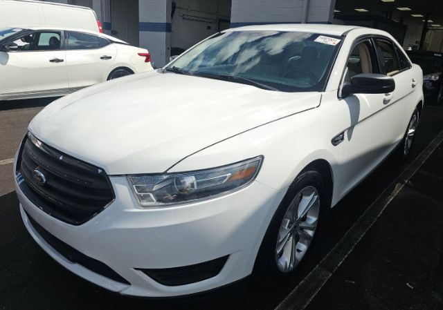 2016 Ford Taurus SE