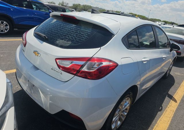 2019 Chevrolet Cruze LS Hatchback