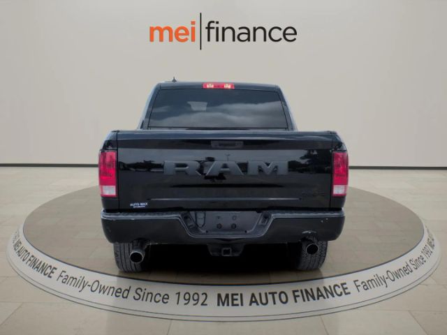 2019 RAM 1500 Classic Classic Express Crew